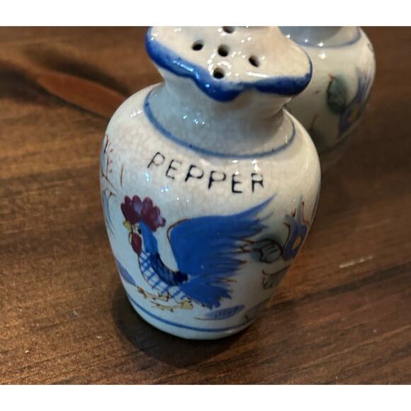 Vintage Nasco Chicken Rooster Salt Pepper Shaker Set Hand Painted Made In Japan - Picture 7 of 8